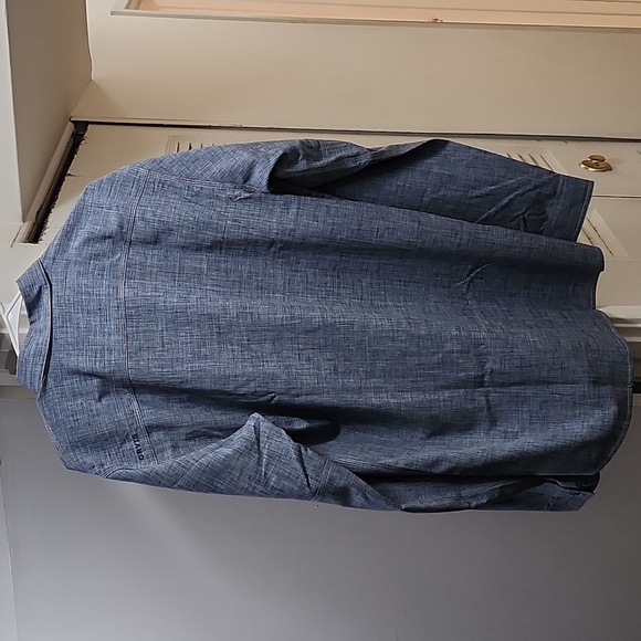 ORVIS DENIM COLORED PERFORMANCE FISHING SHIRT - Picture 3 of 3